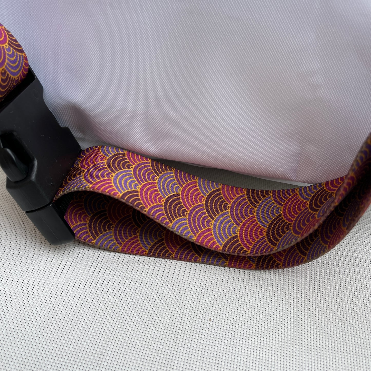 Special White &amp; Japanese Waves · Waterproof · Exclusive Part No. 12352