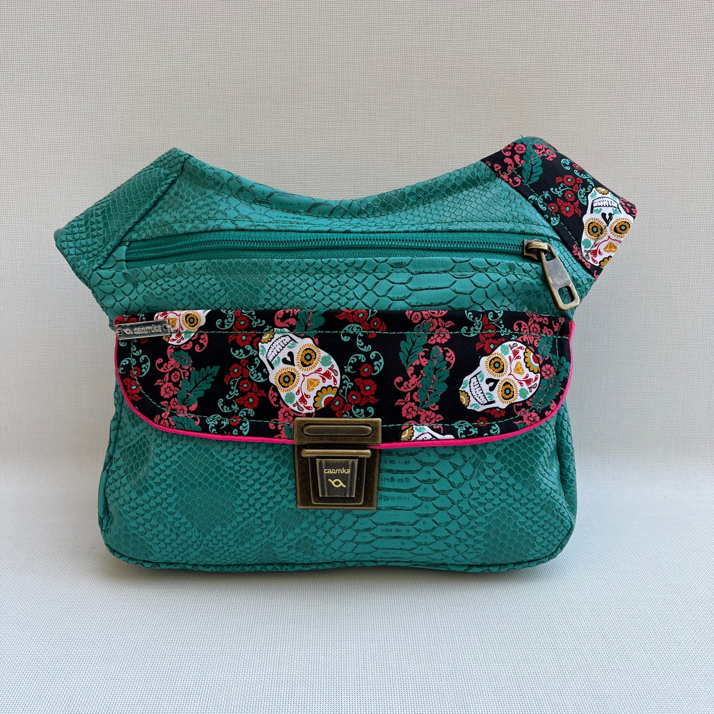 Special Skulls + Back pocket Unique Piece No. 11531