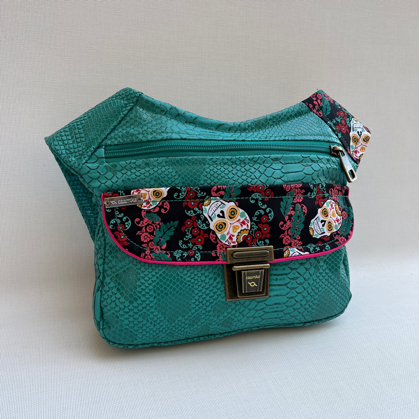 Special Skulls + Back pocket Unique Piece No. 11531