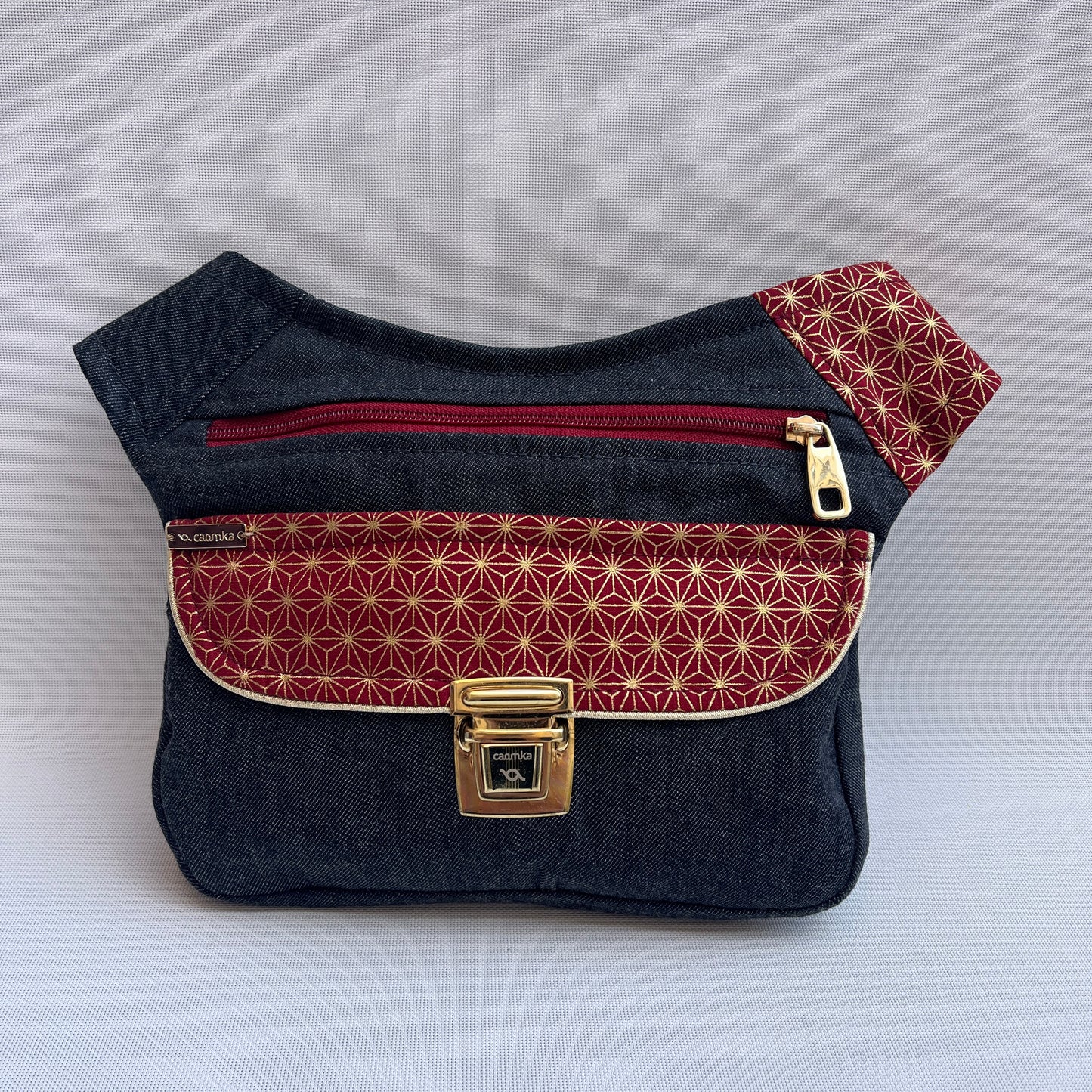 Special Black Jeans Geometric Golden · Pieza Única Núm. 13171