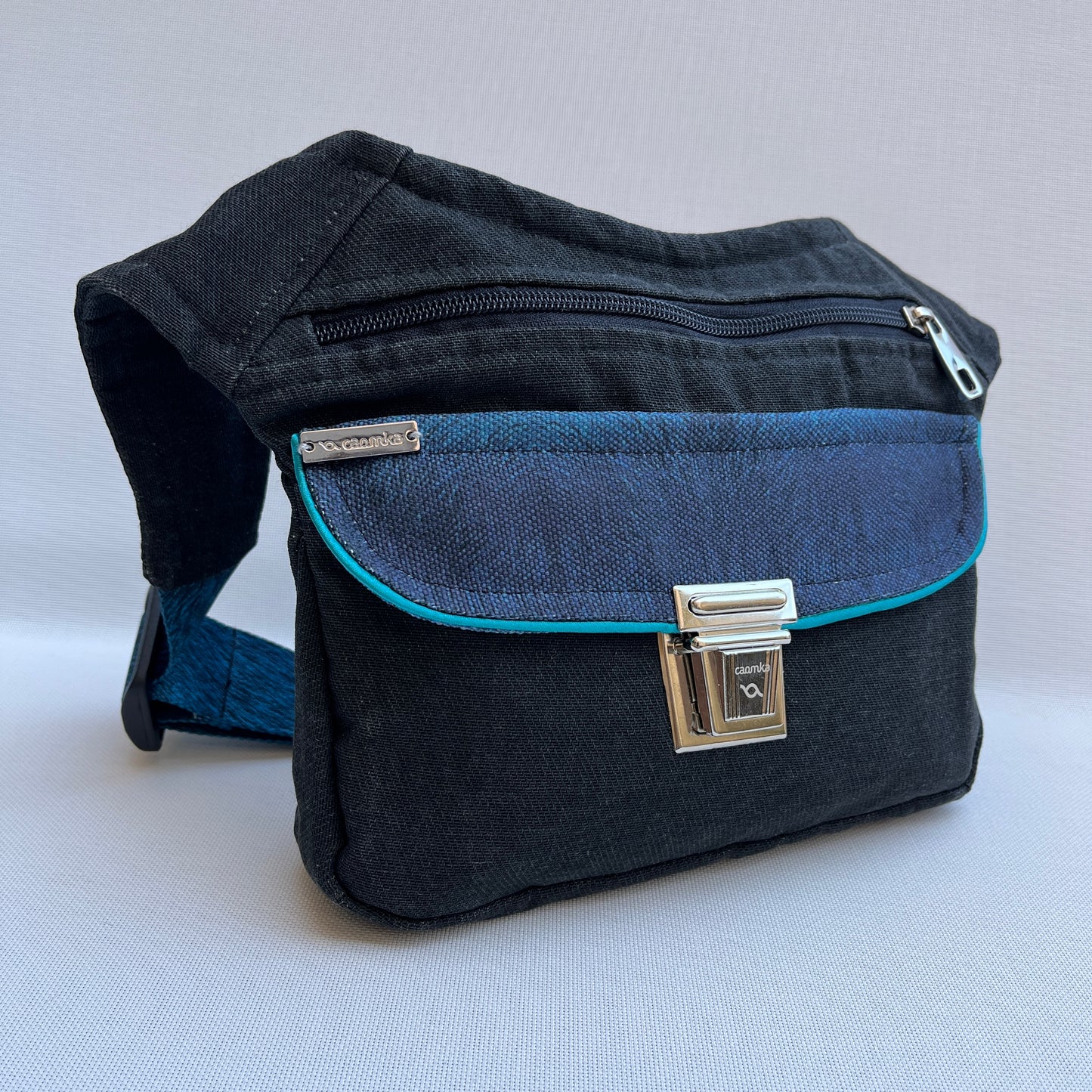 Special Jeans Black &amp; Fantasy · Exklusives Stück Nr. 12503