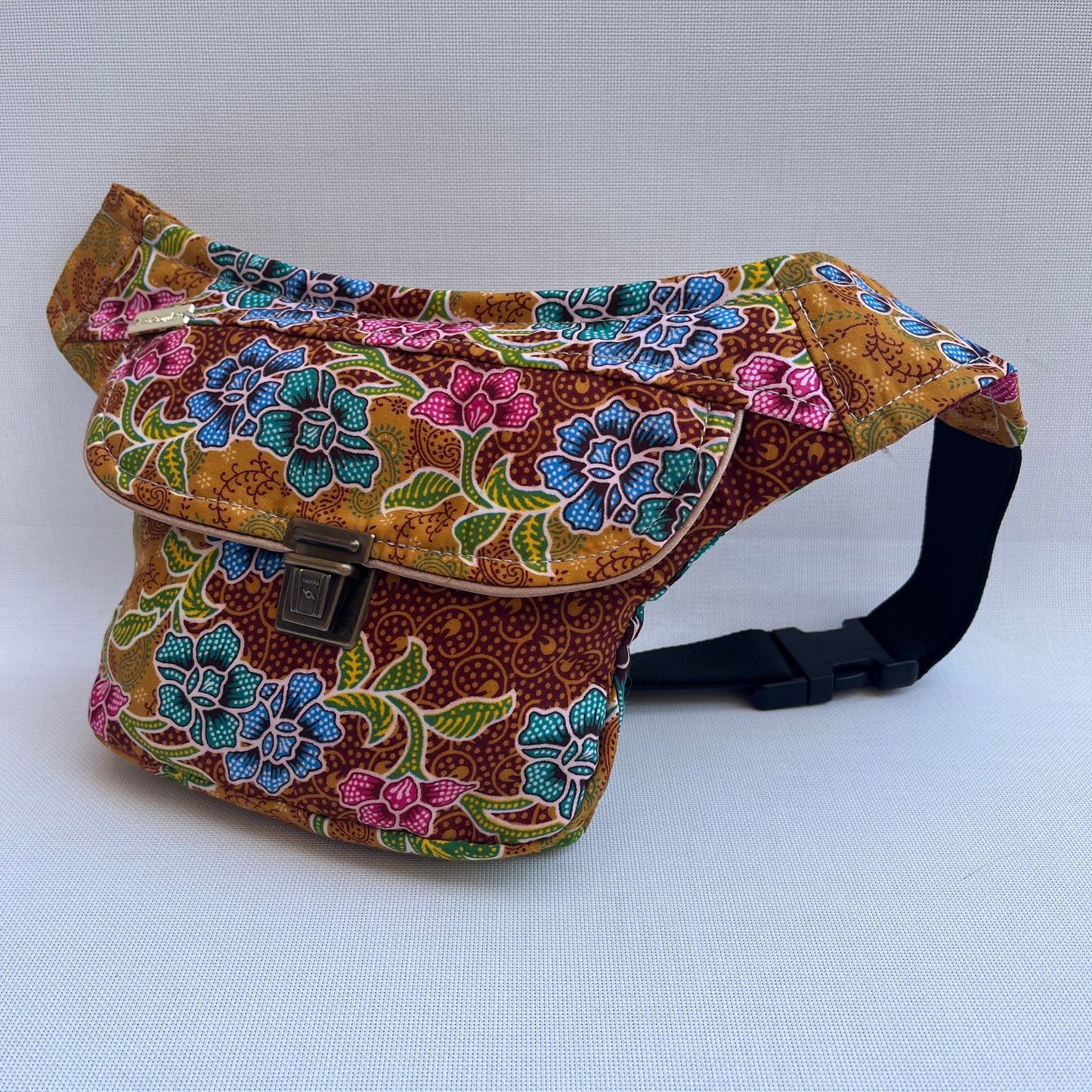 Mini Special Thailand Trip · Pieza Única Núm. 13163