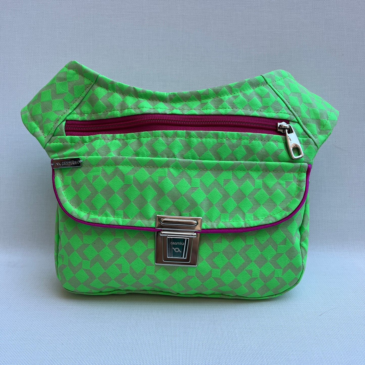 Special Green Top · Waterproof · Unique Piece No. 12422