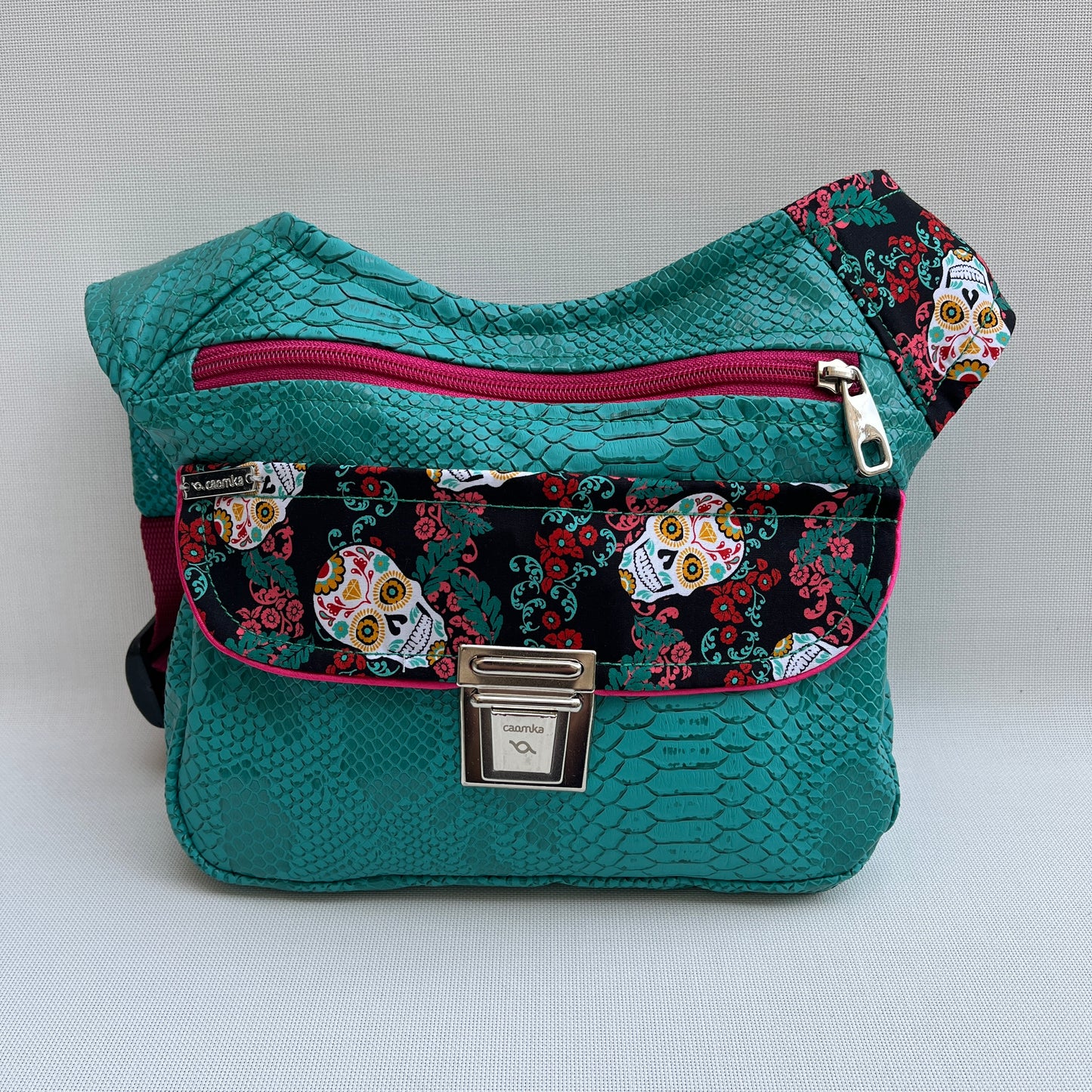 Special Turquesa Mexican Skulls · Piel Vegana · Pieza Única Núm. 11646