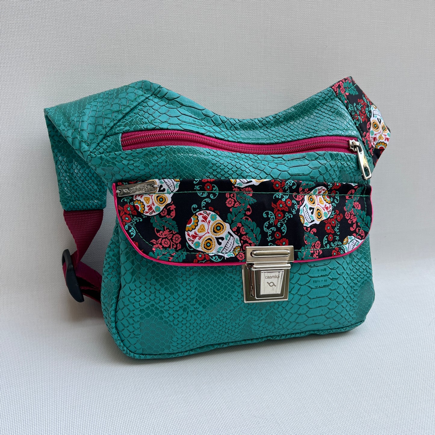 Special Turquesa Mexican Skulls · Piel Vegana · Pieza Única Núm. 11646