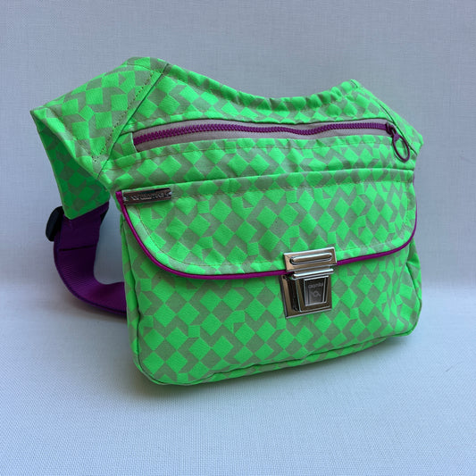 Special Top Green · Waterproof · Unique Piece No. 12418