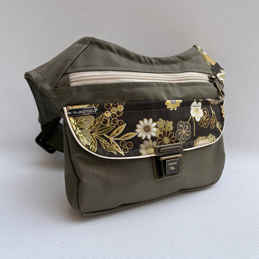 Special Kaki &amp; Flowers + Back pocket · Waterproof · Unique Piece No. 11583