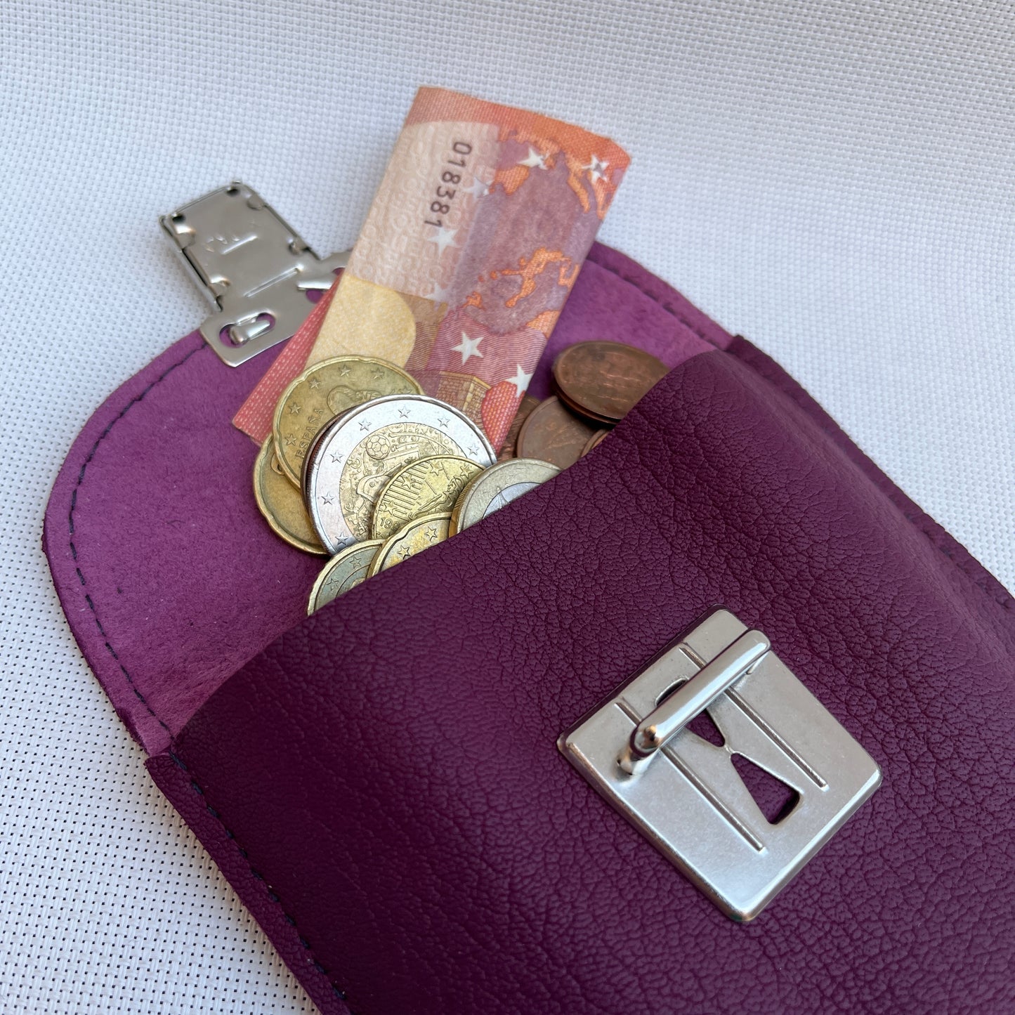 CAOMKA Coin Holder Natural BioCuir® Leather Exclusive Piece No. 12382