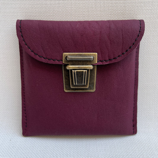 Porta Monedas CAOMKA · Piel natural BioCuir® · Pieza Exclusiva Núm. 12372