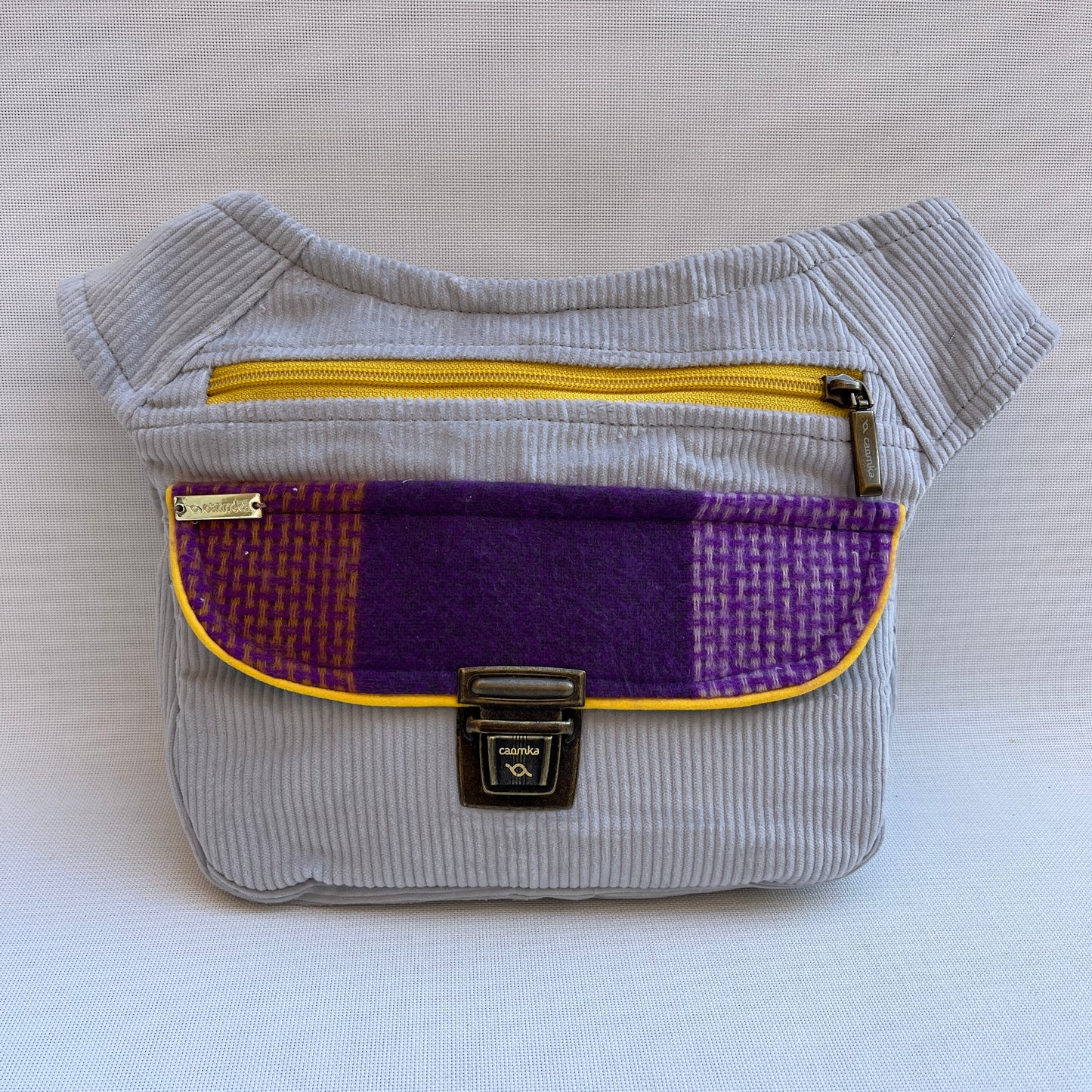 Special Pana Gris & Colors · Pieza Única Núm. 13208