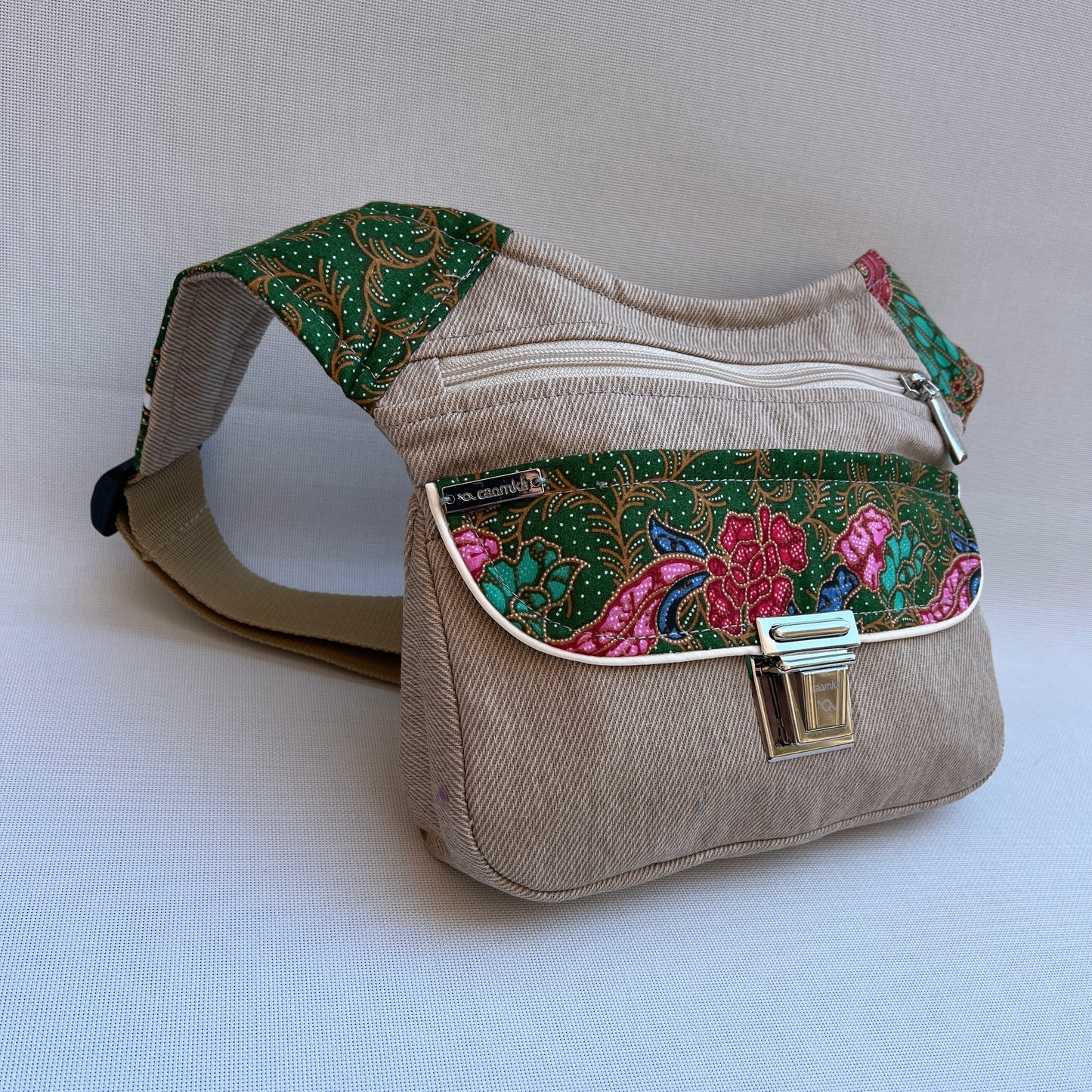 Special Jeans Sand & Thai · Pieza Única Núm. 13261