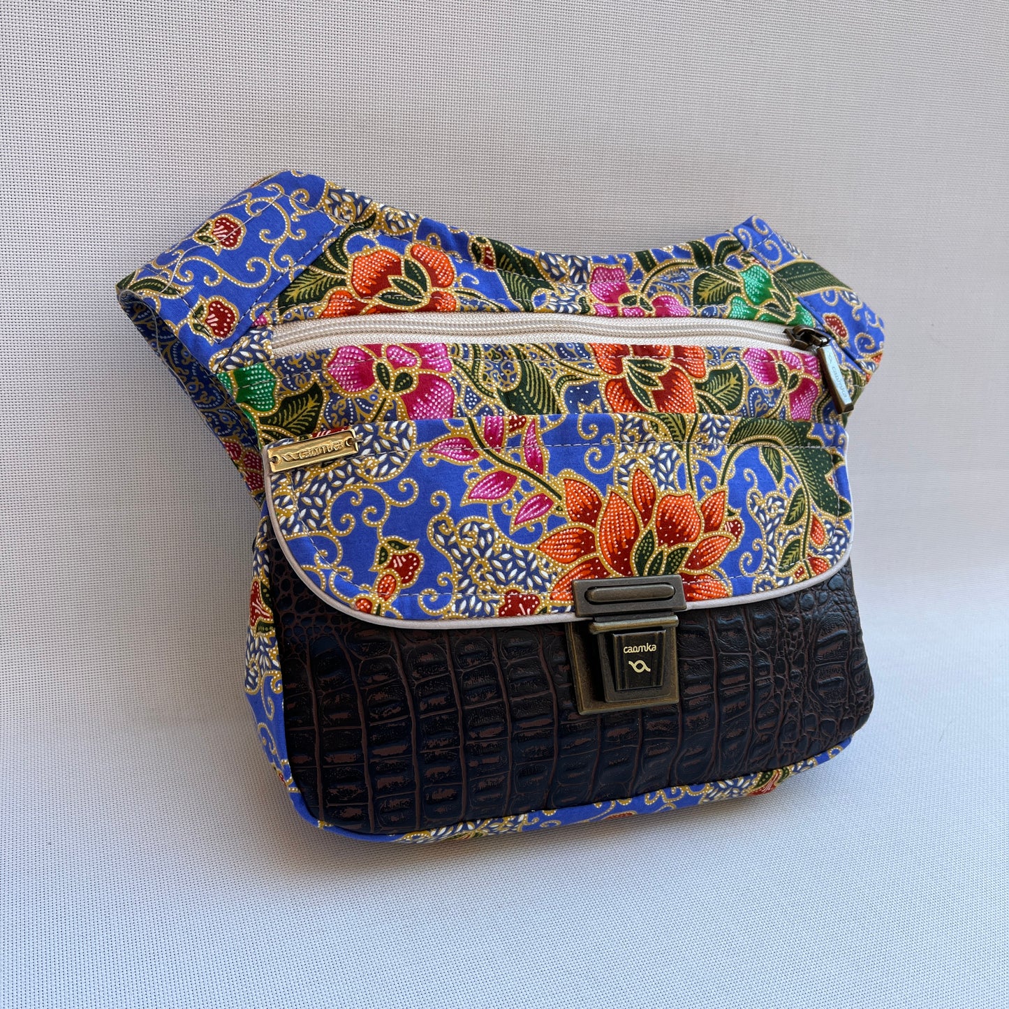 Special Elegant Thai · Pieza Única Núm. 13257