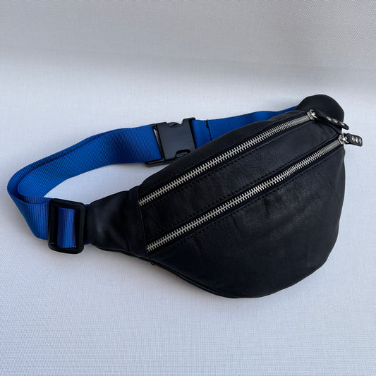 Retro Chic Special Black BioCuir® natural leather Unique Piece No. 10793