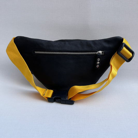 Retro Chic Special Black BioCuir® natural leather Unique Piece No. 10794