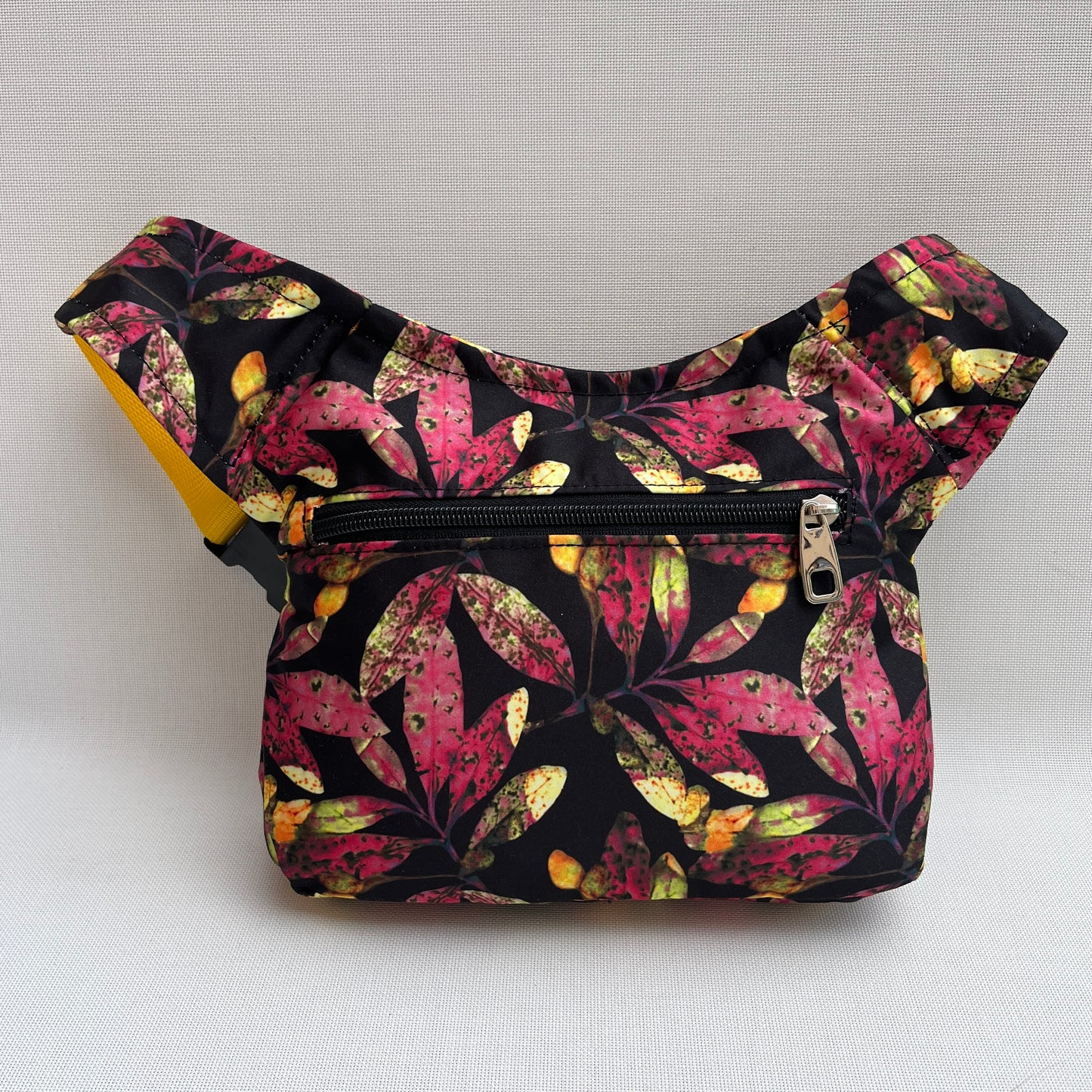 Special Salvia &amp; Yellow + Gesäßtasche Einzelstück Nr. 12545