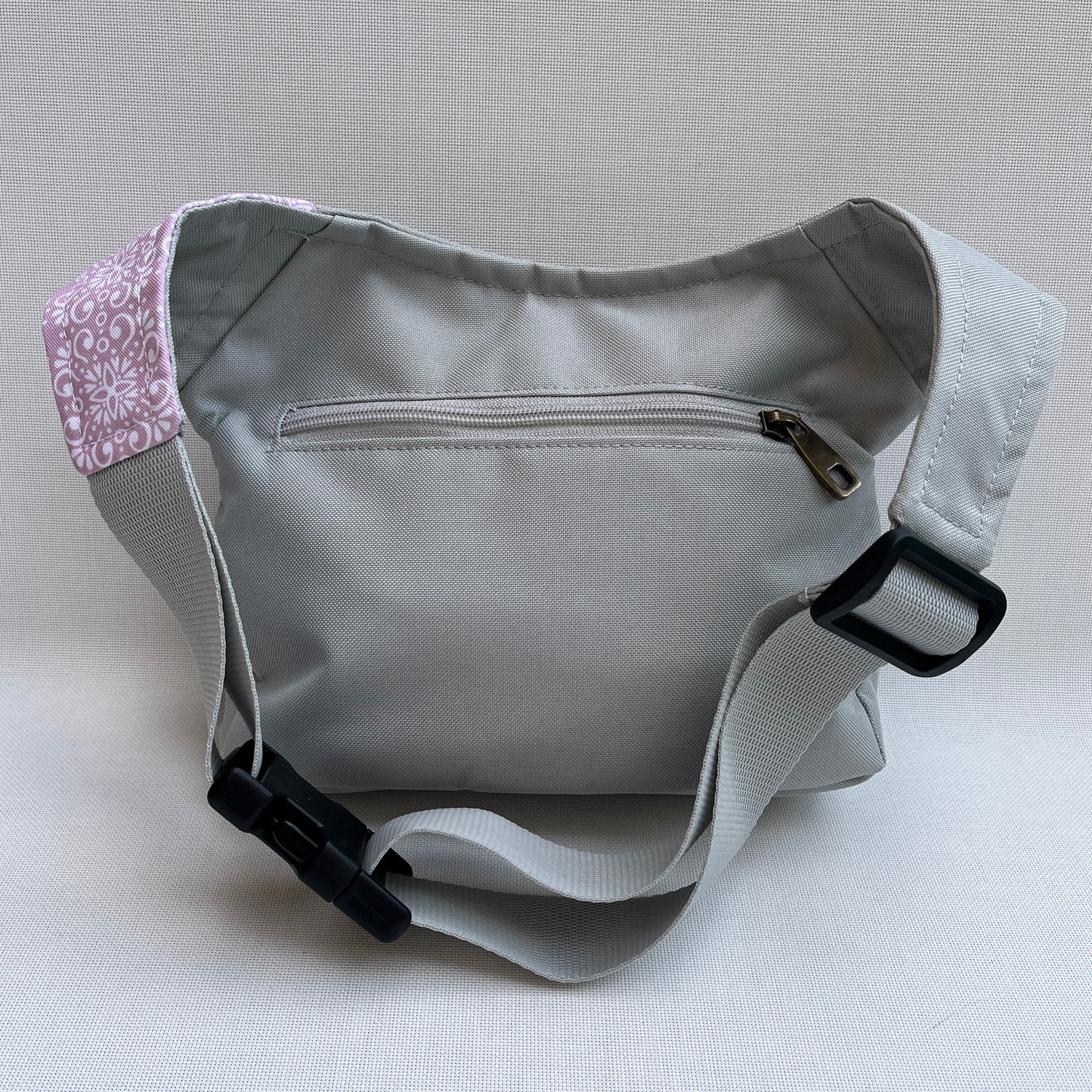 Special Sweet "Cordura" + Back pocket · Waterproof · Exclusive Part No. 12492