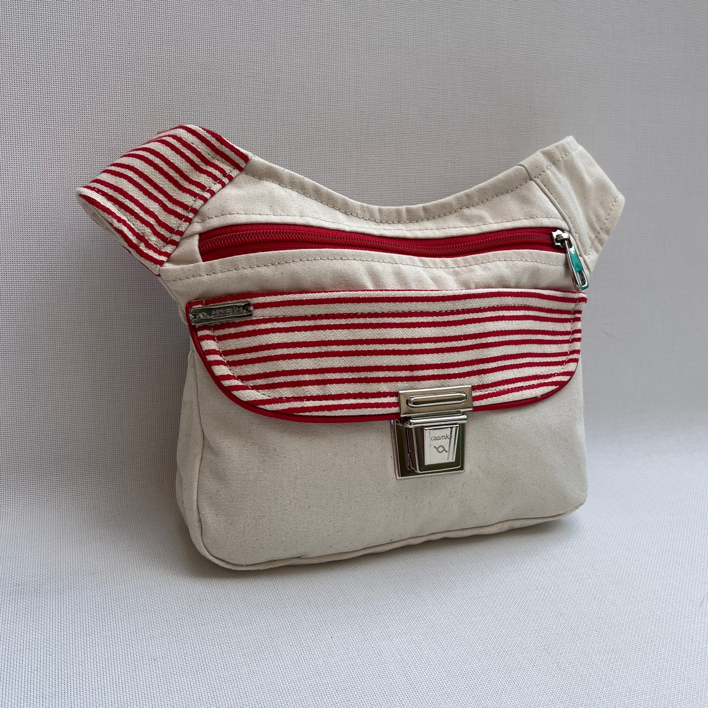 Special OffWhite + Bolsillo trasero · Pieza Única Núm. 12452