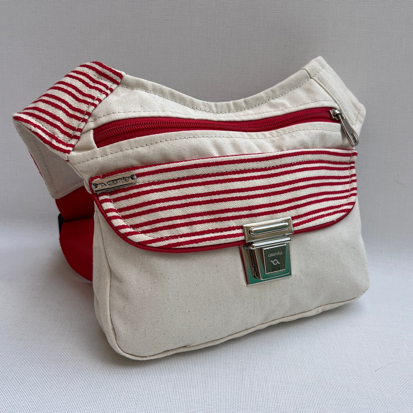 Special OffWhite + Bolsillo trasero · Pieza Única Núm. 12452