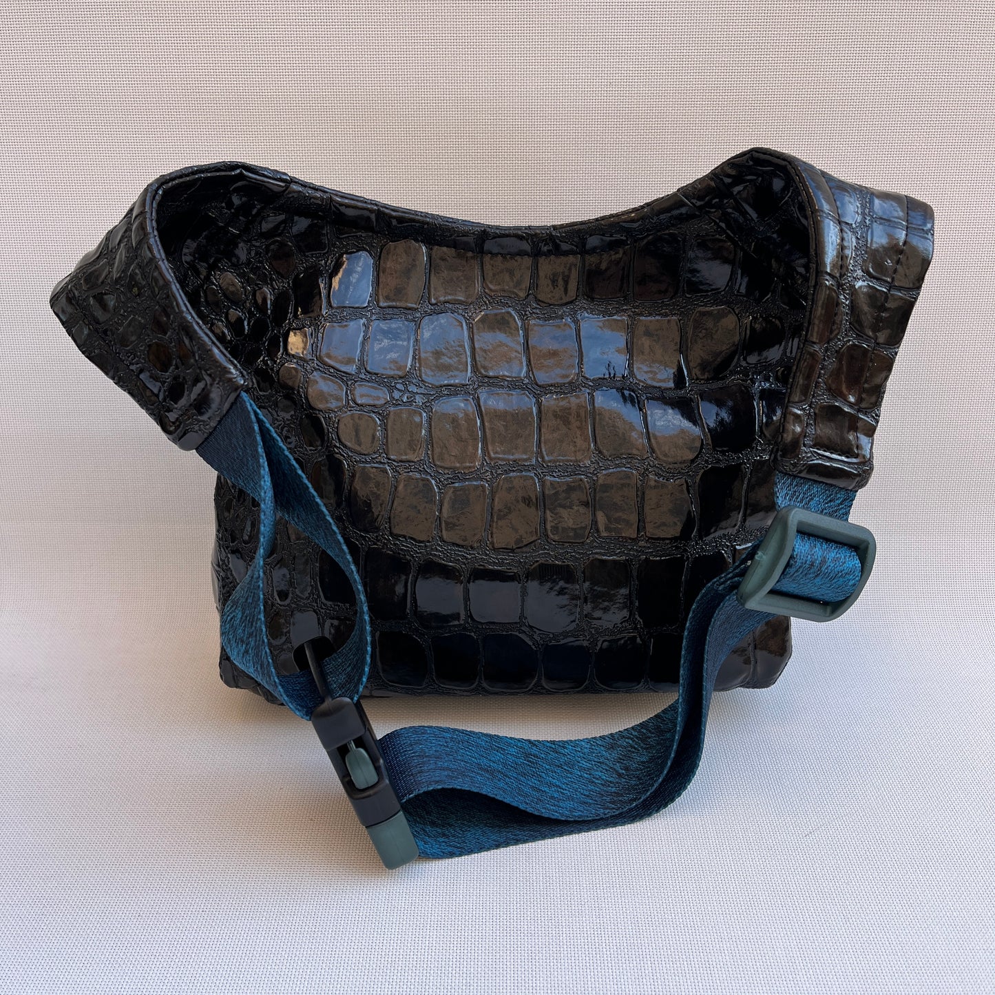 Special Brown Top Vegan Leatherette Exclusive Piece No. 13325