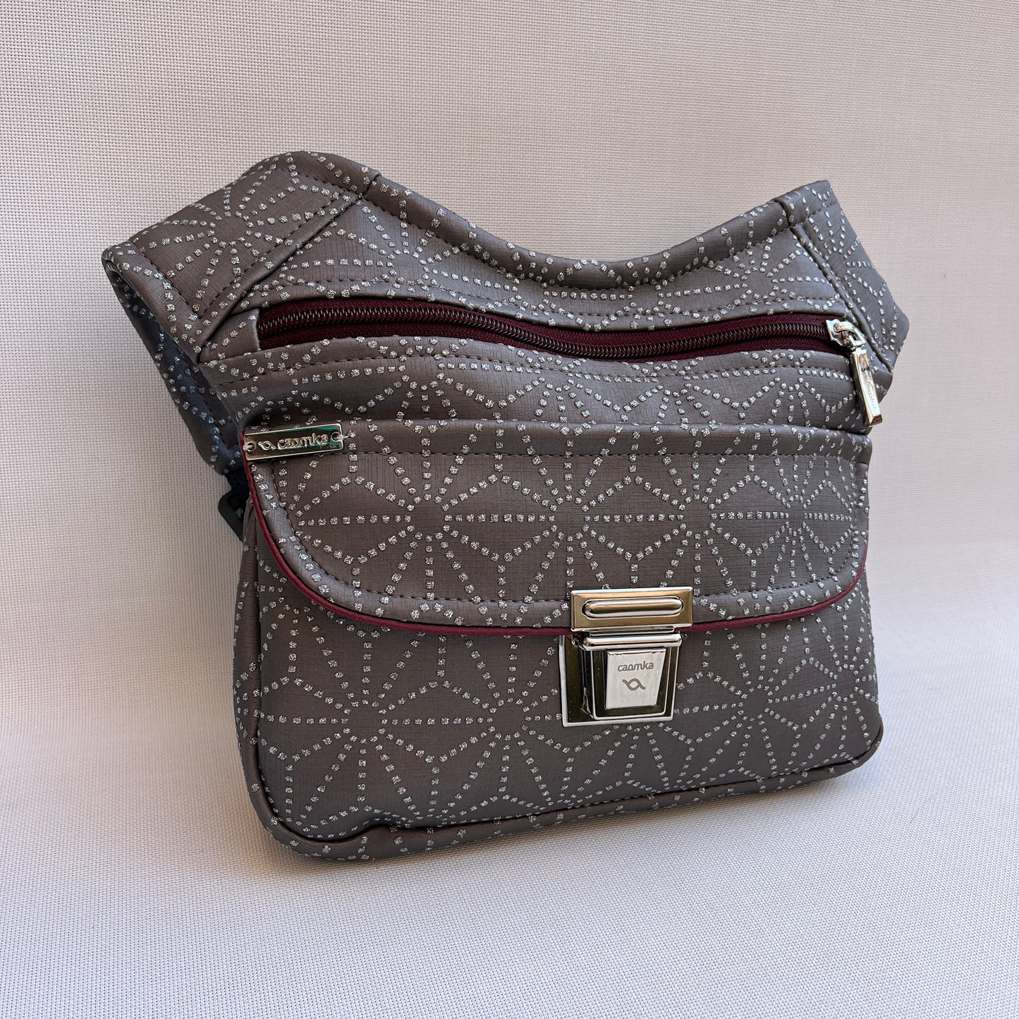 Special Brown & Geometric · Polipiel Vegana · Pieza Exclusiva Núm. 13286