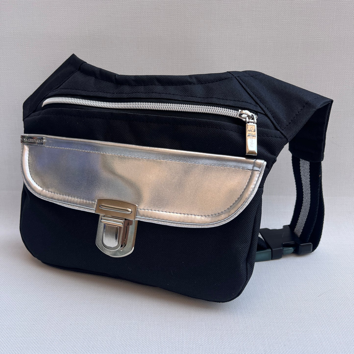Special Black &amp; Top Silver · Waterproof · Exclusive Part No. 13307