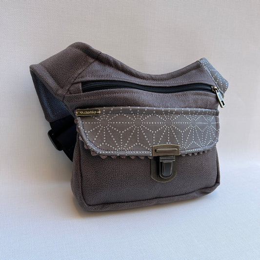 Special Brown Plus Vegan Leather. Signature Part No. 10802