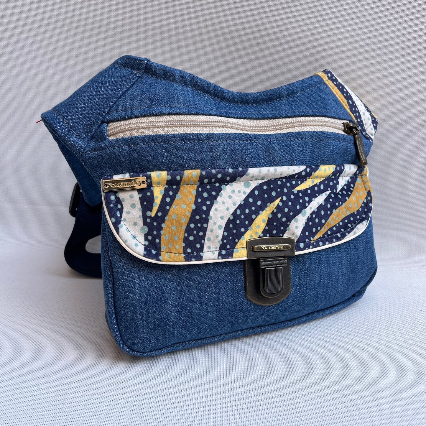 Special Fantasy Jeans + Gesäßtasche Einzelstück Nr. 13375
