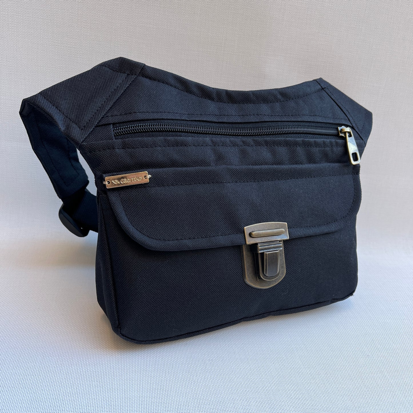 Classic Black "Cordura" Waterproof + Back pocket Exclusive Part No. 10838