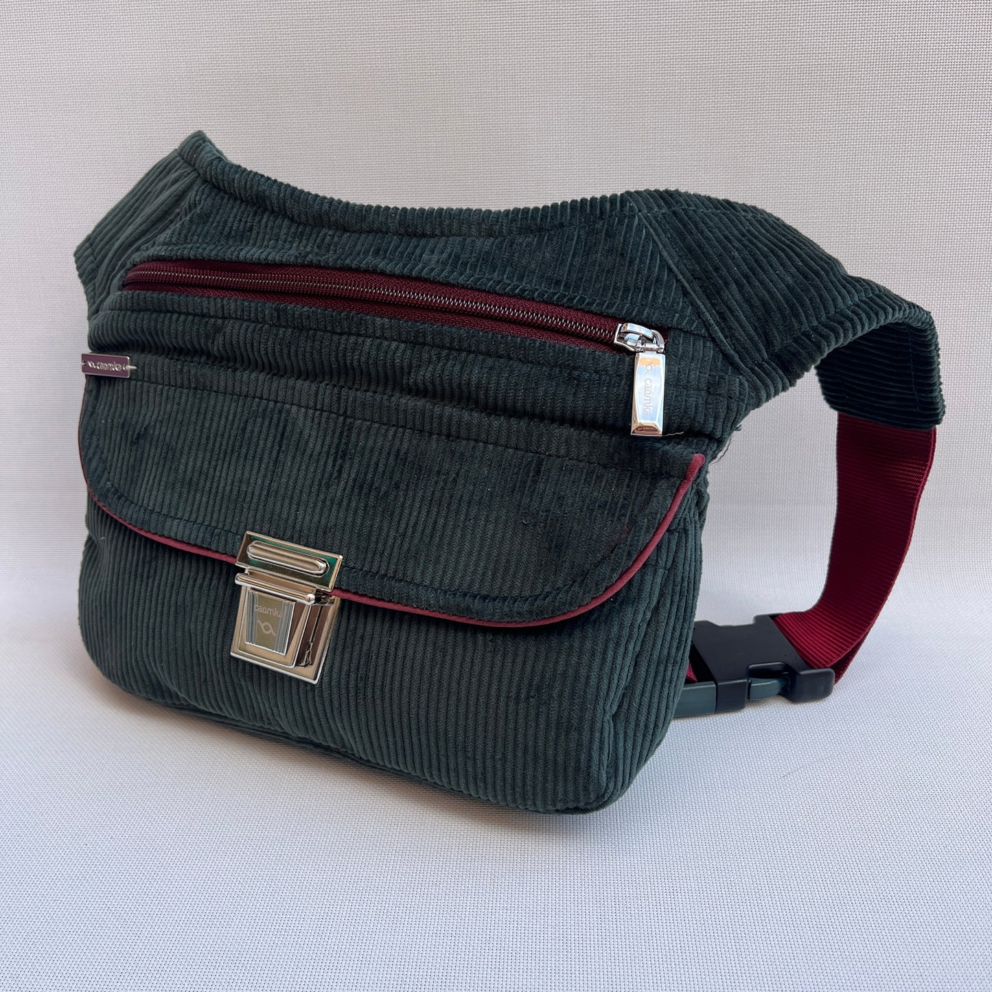 Classic Corduroy Green + Back pocket Exclusive Piece No. 13348