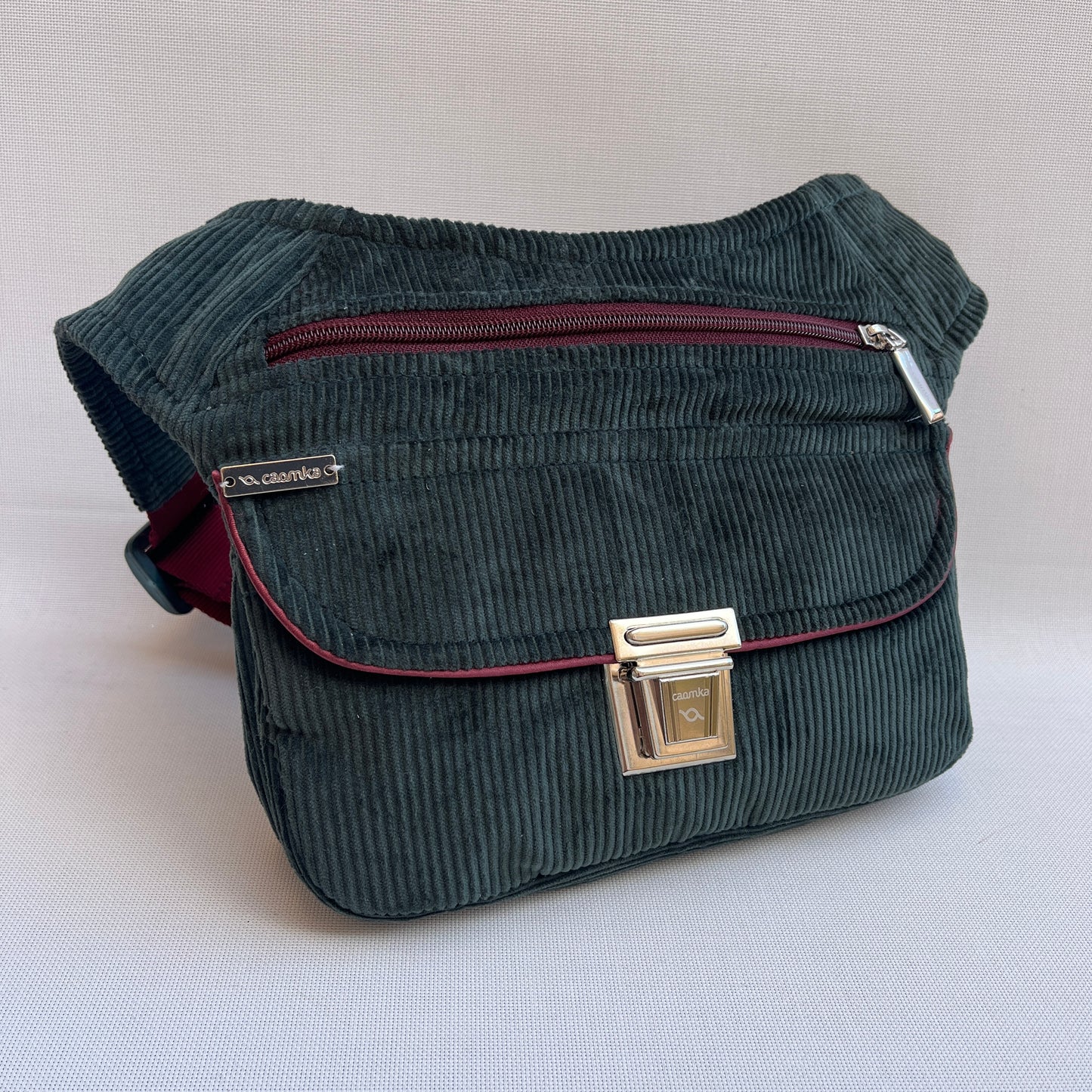 Classic Corduroy Green + Back pocket Exclusive Piece No. 13348
