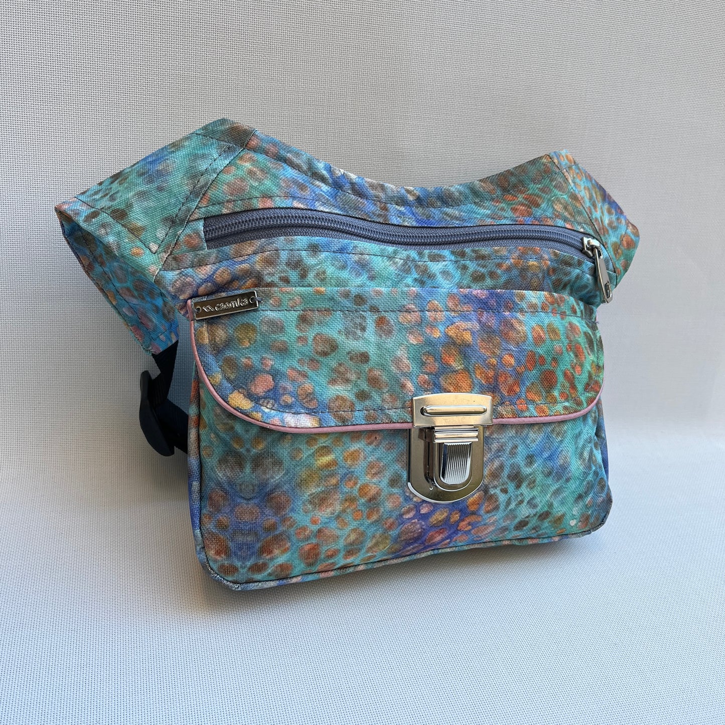 Special Colors Stones · Waterproof · Unique Piece No. 10899