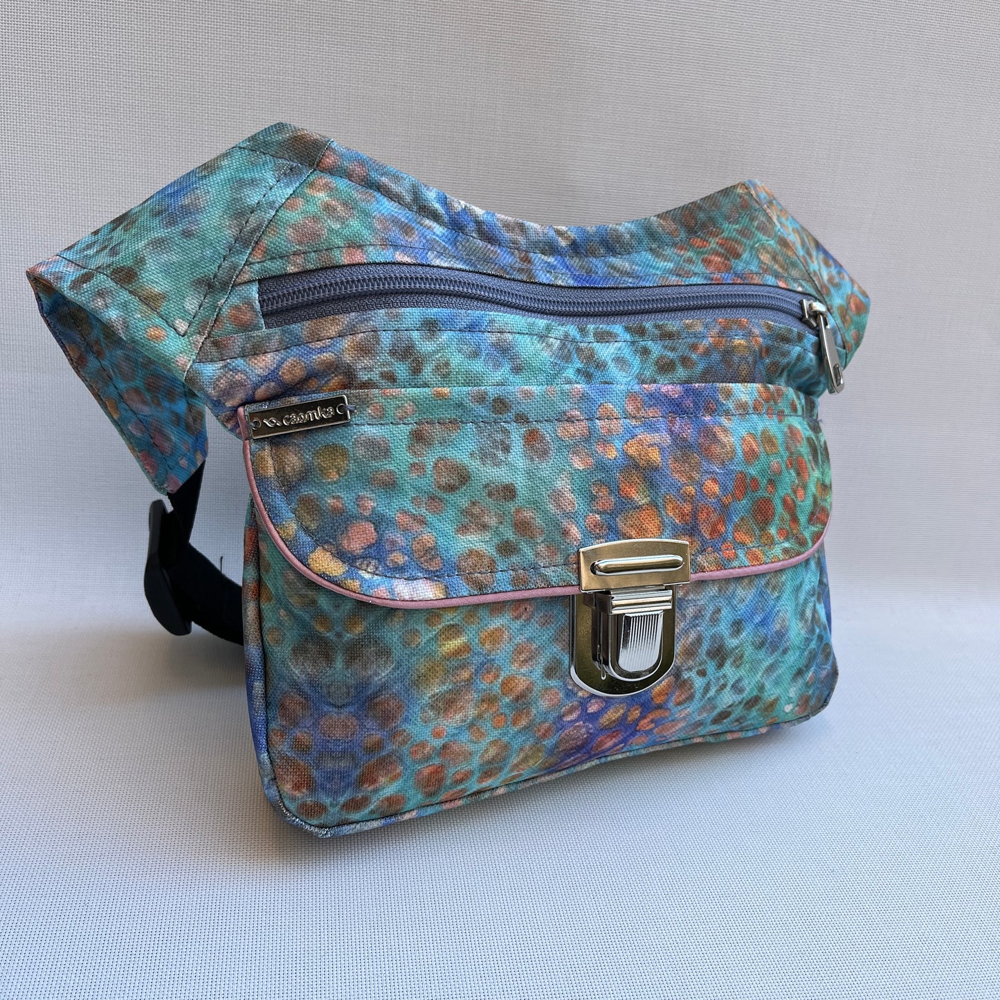 Special Colors Stones · Waterproof · Unique Piece No. 10899