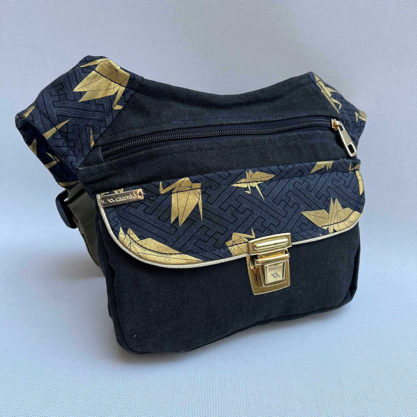 Besondere schwarze Jeans goldenes Einzelstück Nr. 11690