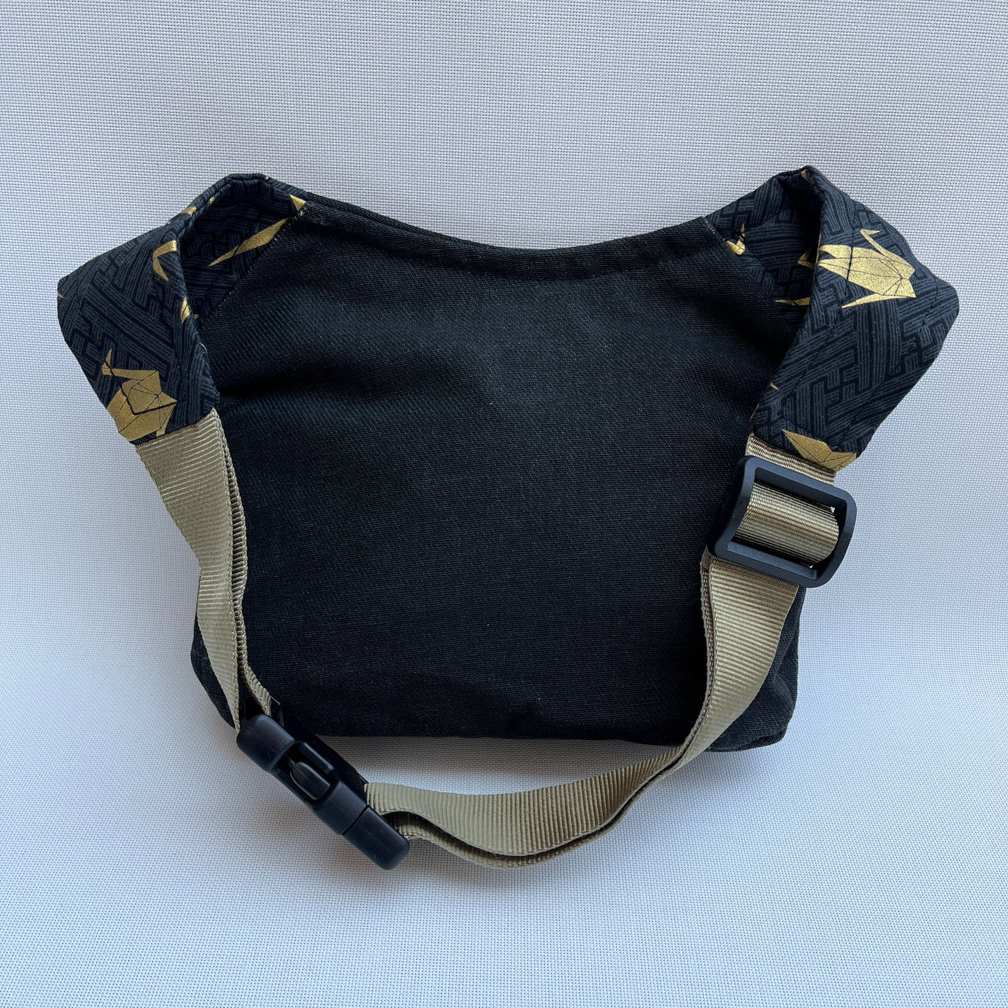 Besondere schwarze Jeans goldenes Einzelstück Nr. 11690