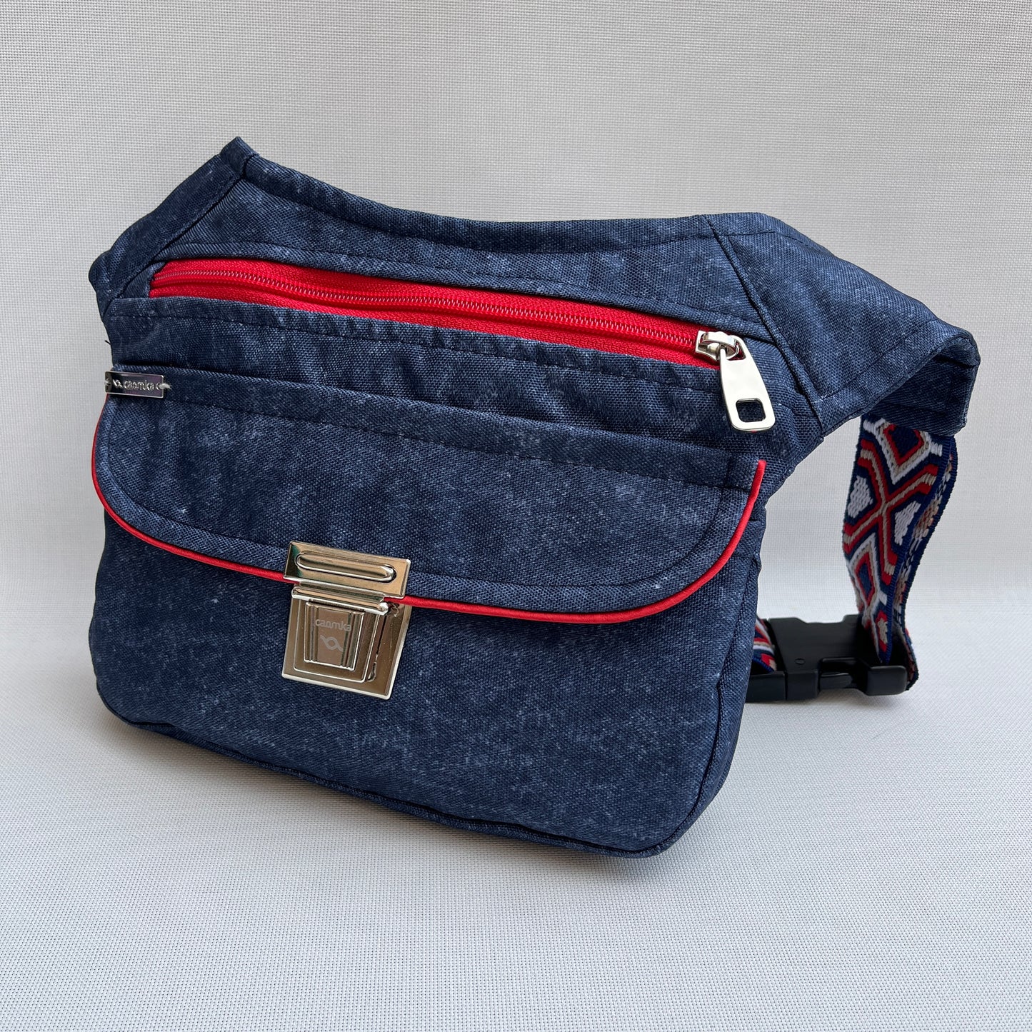 Special Jeans Plus + Bolsillo trasero · Pieza Exclusiva Núm. 12557