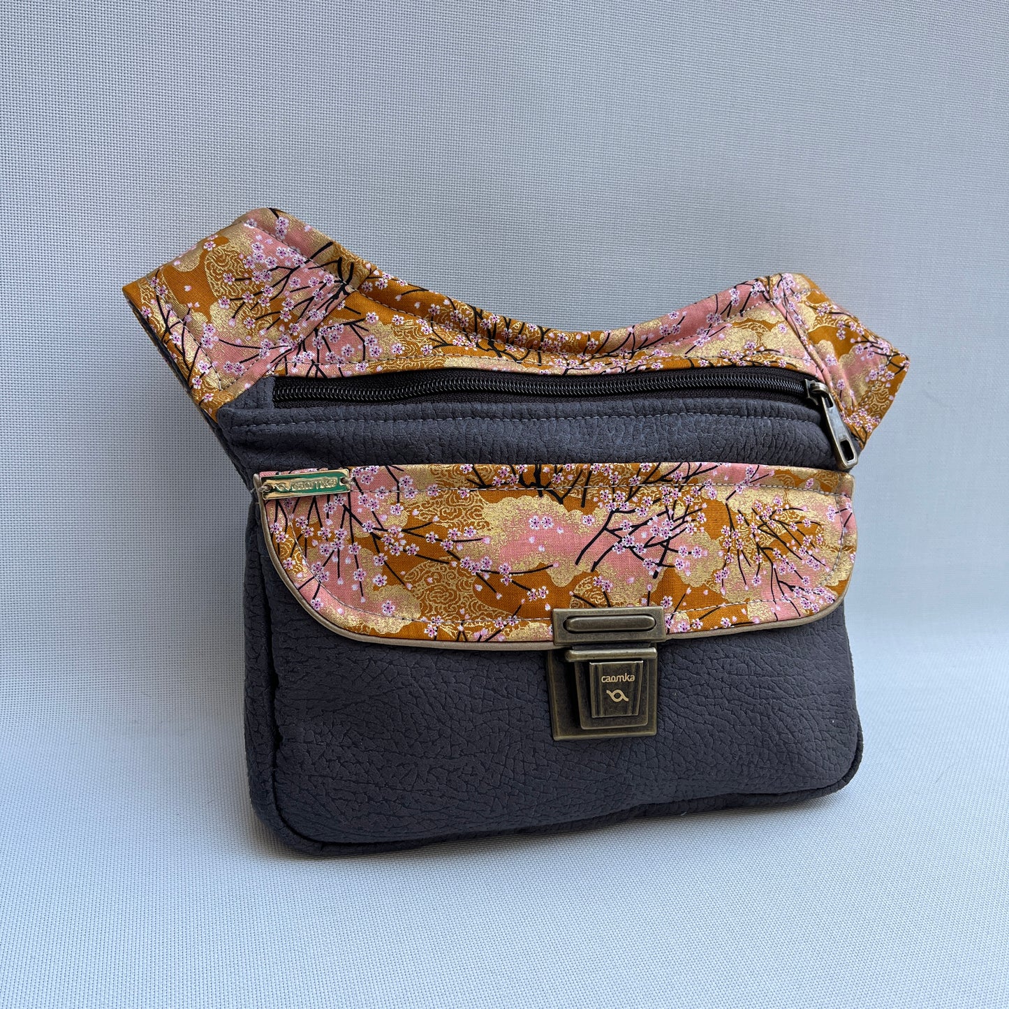Special Sakura Old Gold + Bolsillo trasero · Pieza Única Núm. 12554