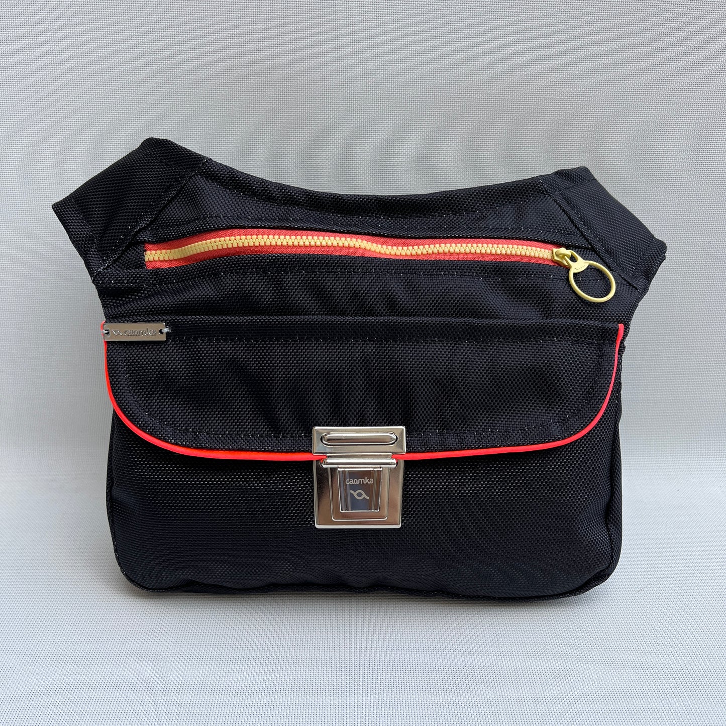 Special Black Fantasy + Gesäßtasche Einzelstück Nr. 12571