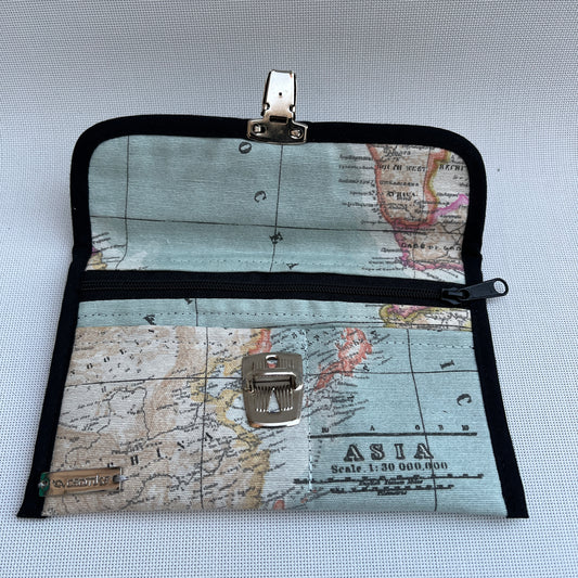 CAOMKA Flat Coin Purse Unique Piece No. 10878
