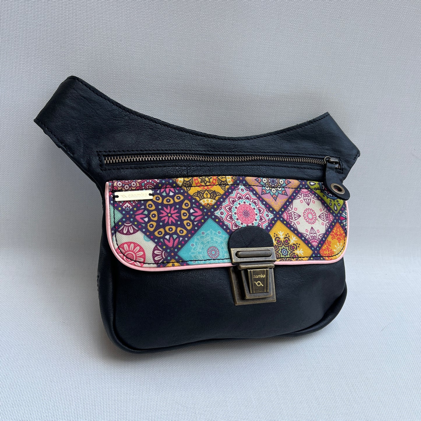 Special Black & Mandalas · Piel natural BioCuir® · Pieza Única Núm. 12660