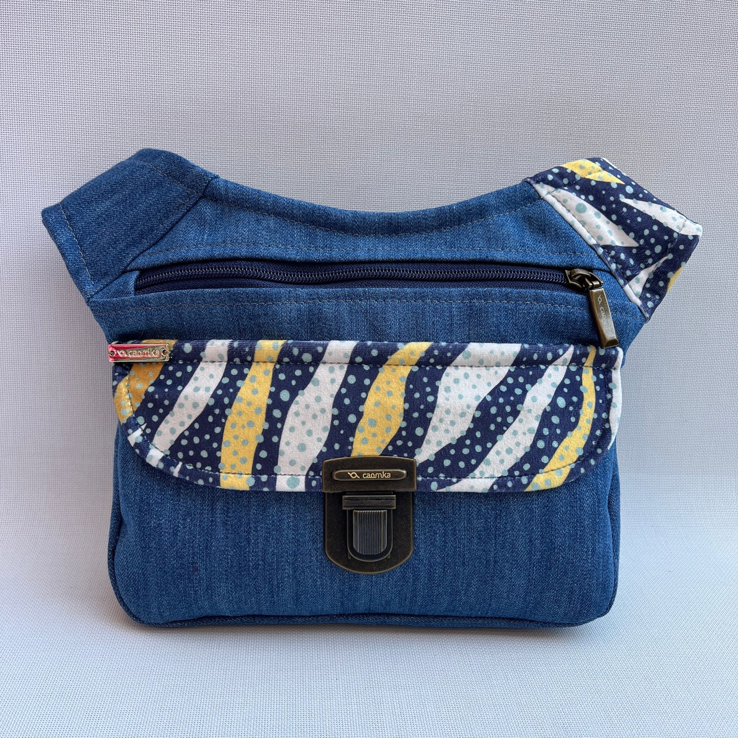 Special Fantasy Jeans + Bolsillo trasero · Pieza Única Núm. 13532