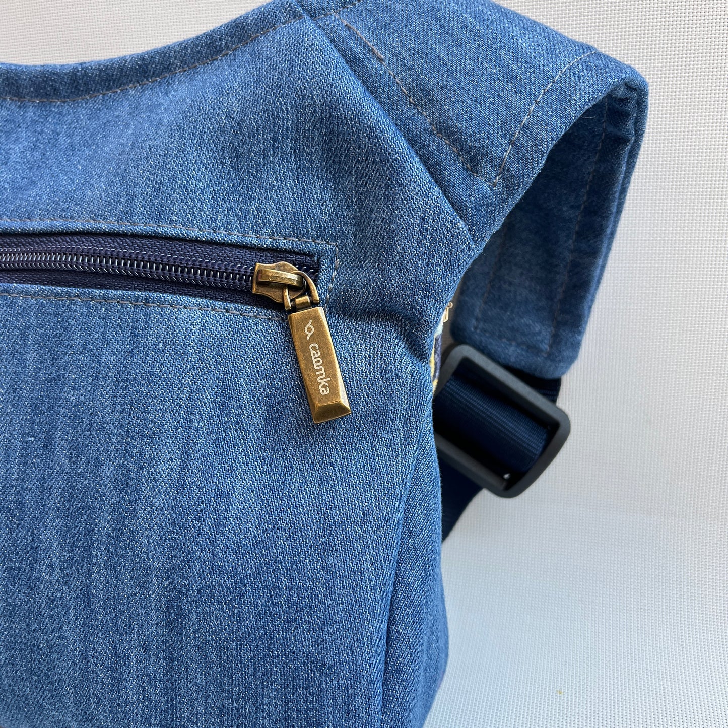 Special Fantasy Jeans + Bolsillo trasero · Pieza Única Núm. 13532