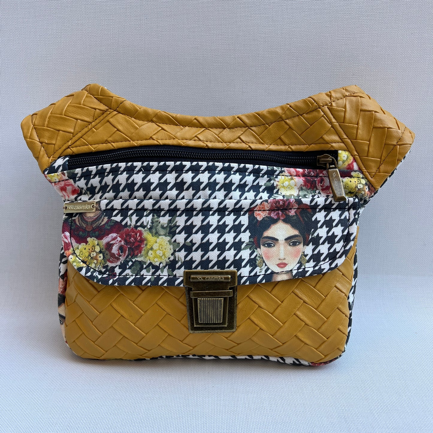 Frida Kahlo Special Top · Vegan Leatherette · Unique Piece No. 13341