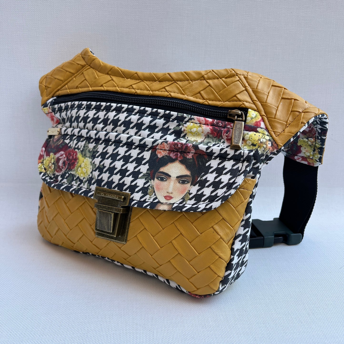 Frida Kahlo Special Top · Vegan Leatherette · Unique Piece No. 13341