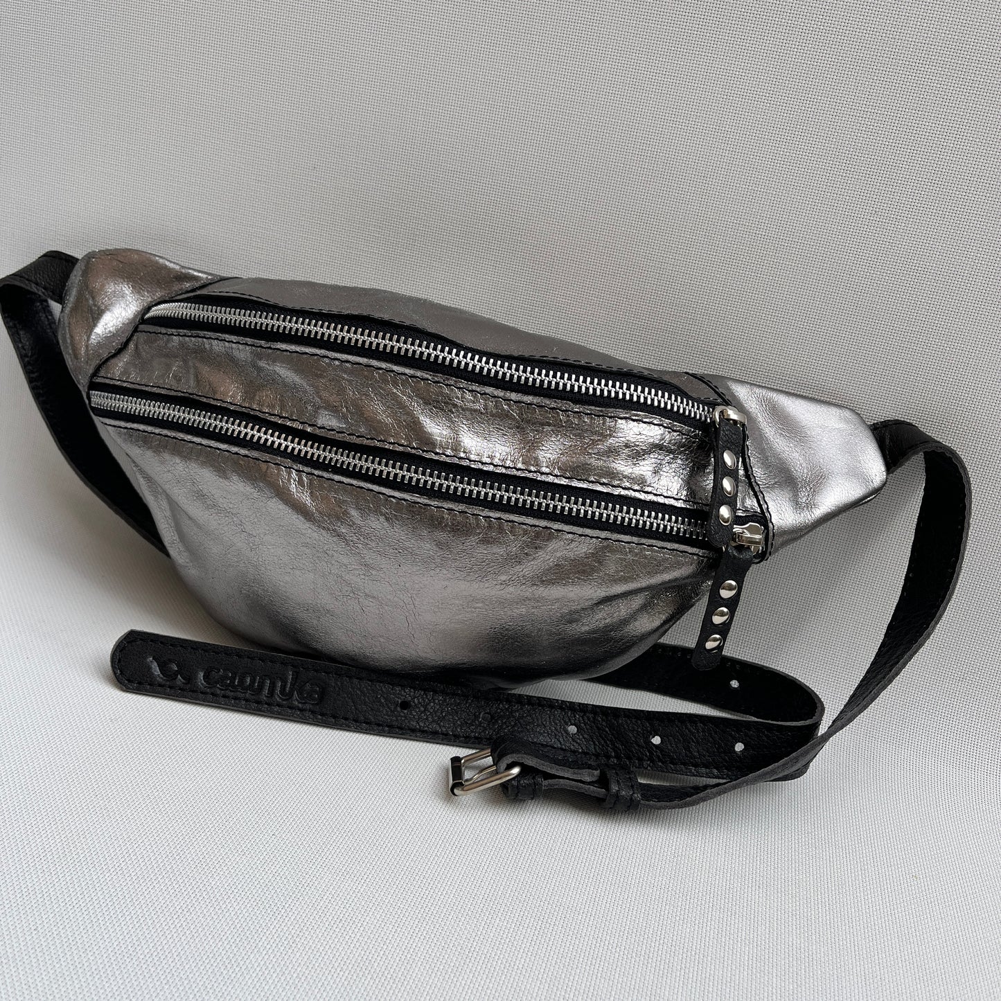 Special Metal Silver Retro Chic · Piel natural BioCuir® · Pieza Exclusiva Núm. 13351