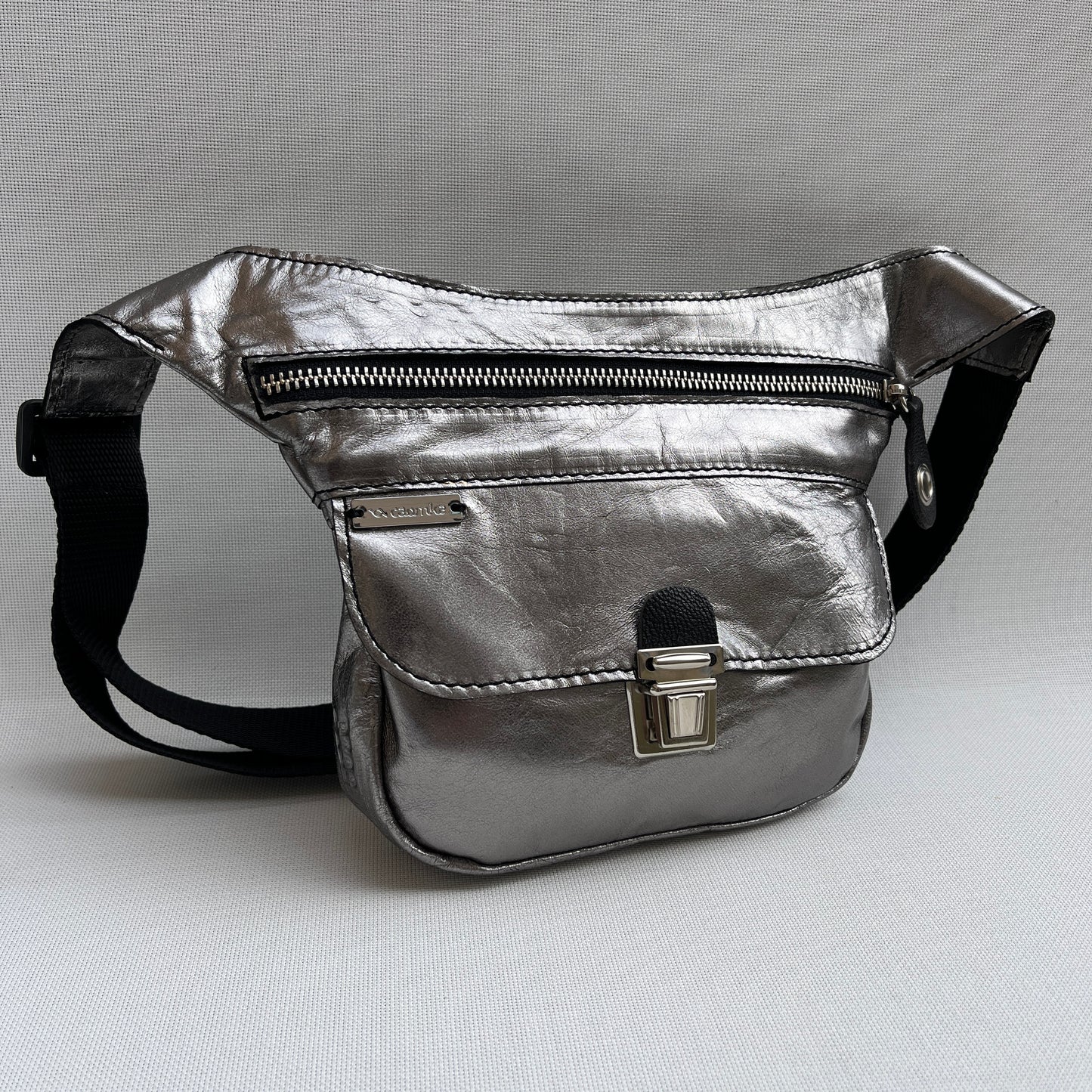 Mini Special Metal Silver · Piel natural BioCuir® · Pieza Exclusiva Núm. 13350