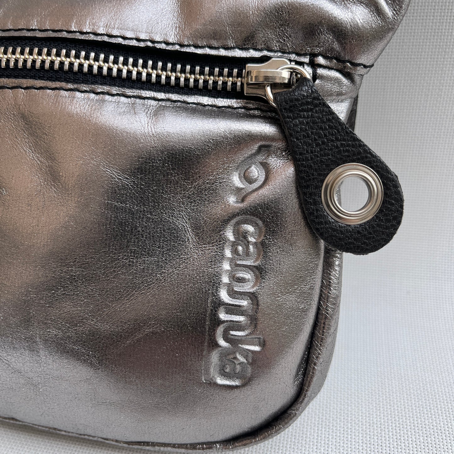 Mini Special Metal Silver · Piel natural BioCuir® · Pieza Exclusiva Núm. 13350