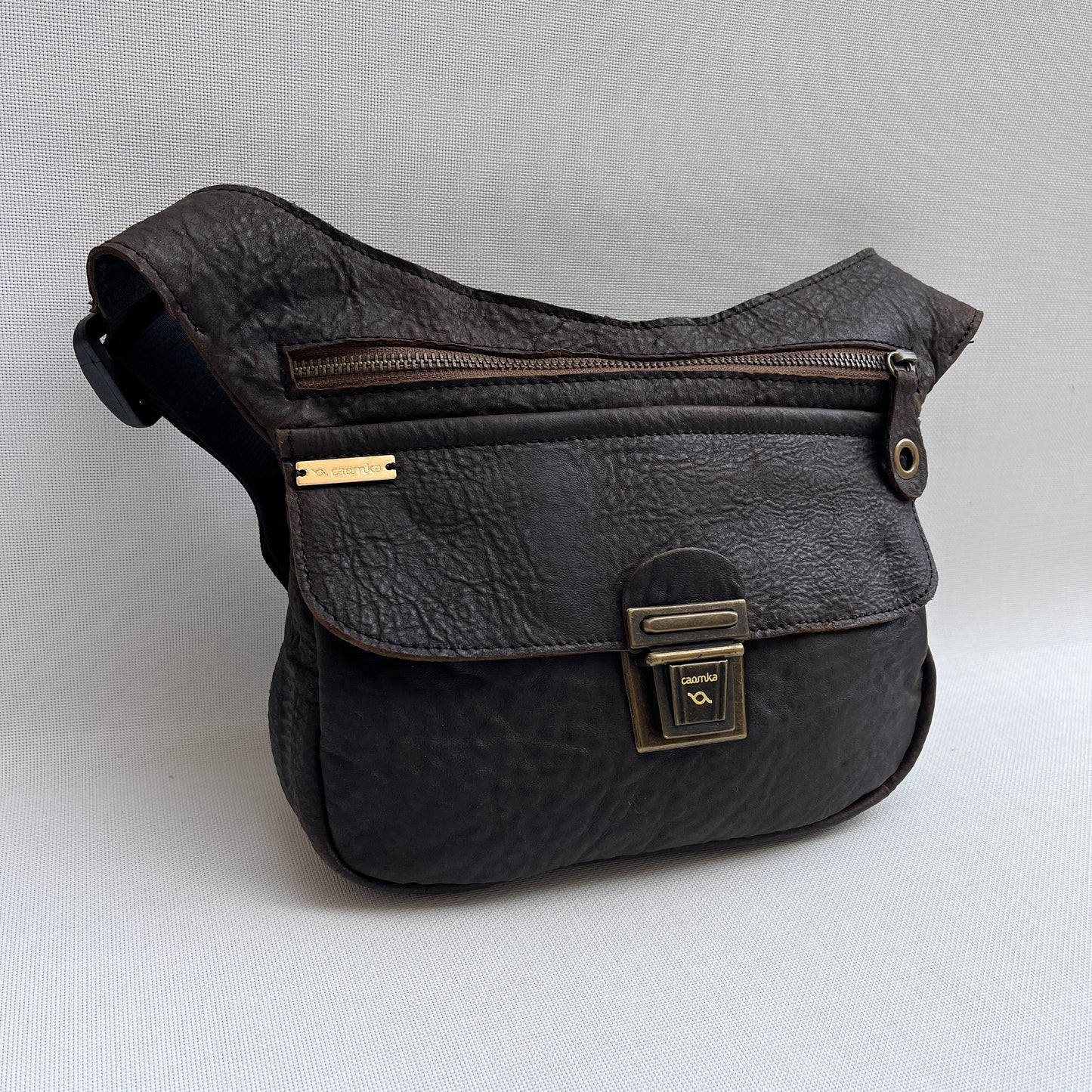 Special Dark Brown & Old Gold · Piel natural BioCuir® · Pieza Exclusiva Núm. 13361