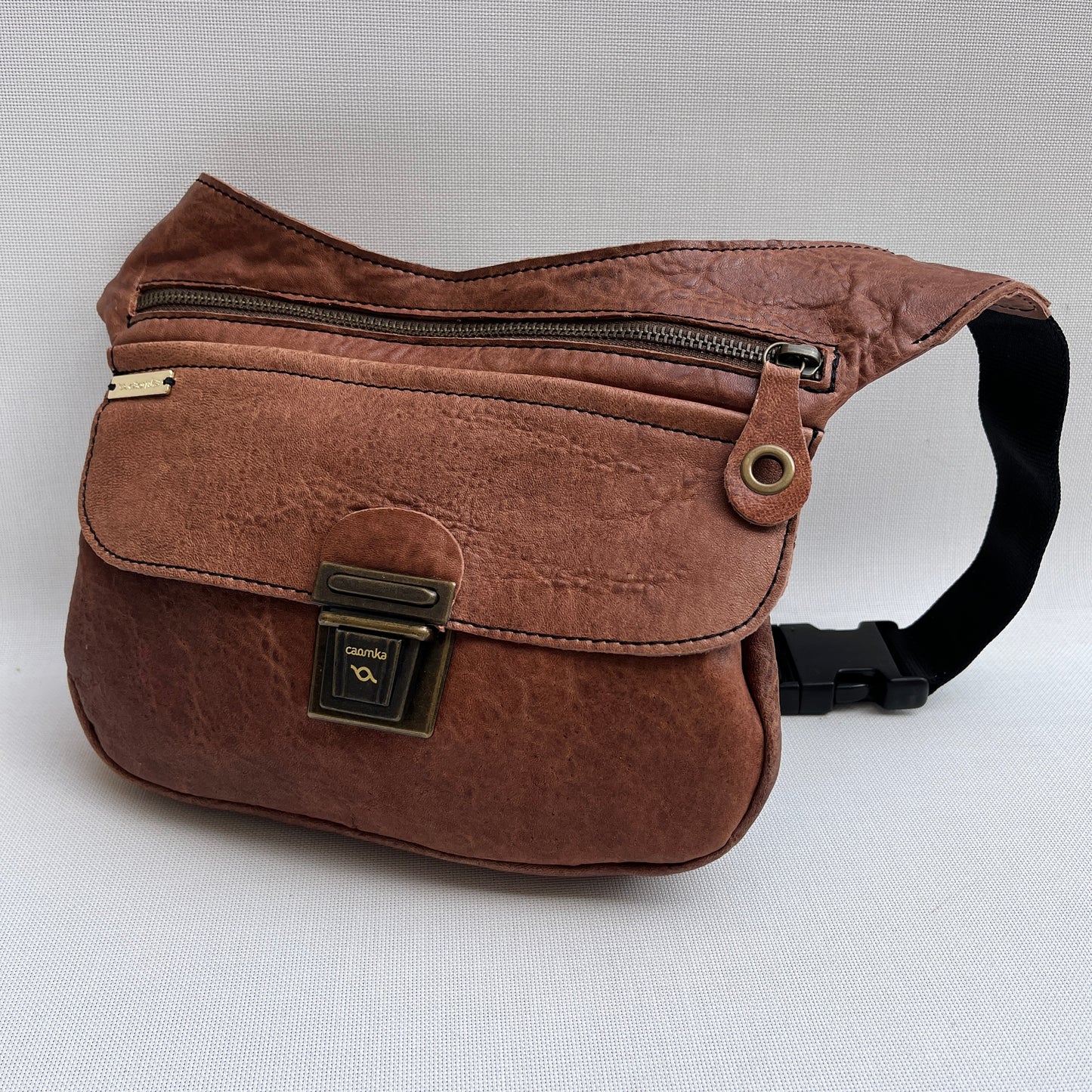 Special Brown Constrast & Old Gold · Piel natural BioCuir® · Pieza Única Núm. 13362