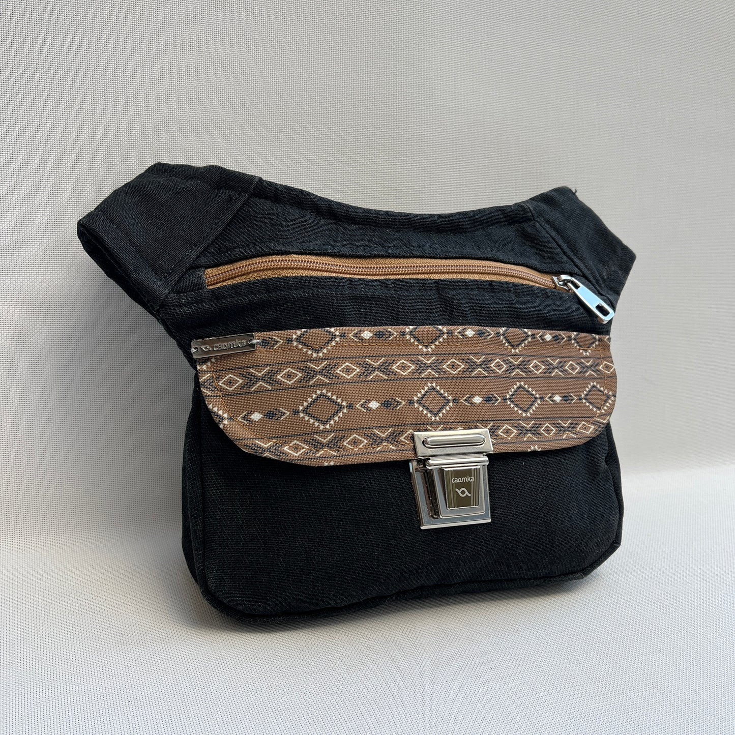 Special Jeans Black & African · Pieza Exclusiva Núm. 12655