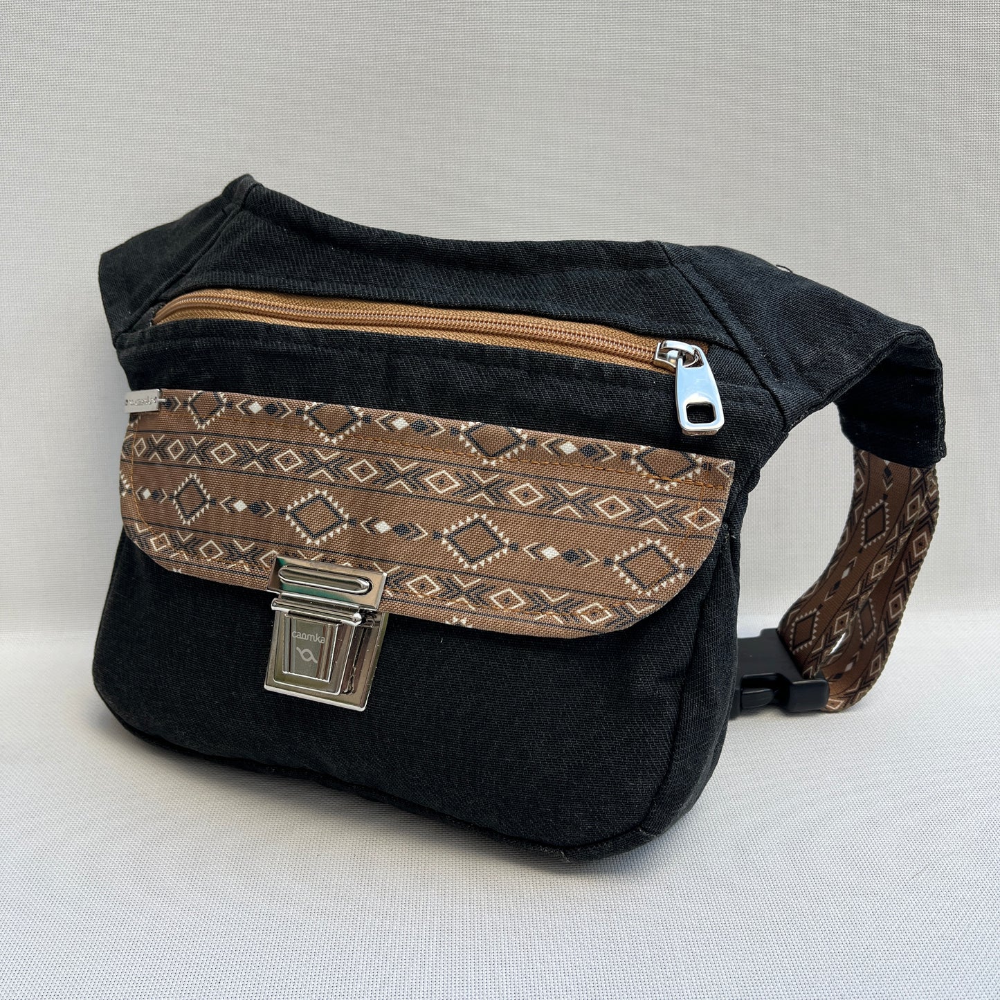 Special Jeans Black & African · Pieza Exclusiva Núm. 12655